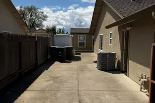 1375 Briarwood Ave, Escalon, CA 95320 - Photo 45
