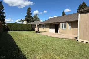 1375 Briarwood Ave, Escalon, CA 95320 - Photo 39