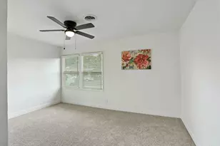 32 E McKenzie Ave, Stockton, CA 95204 - Photo 19