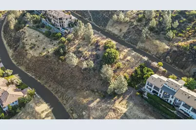 1166 Clearview Drive, El Dorado Hills, CA 95762 - Photo 13