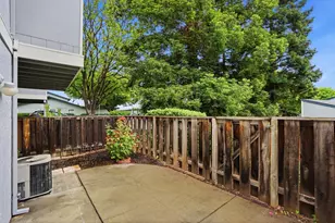 163 Holiday Hills Dr, Martinez, CA 94553 - Photo 35