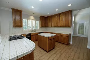 2708 Lake Front Ct, Modesto, CA 95355 - Photo 17