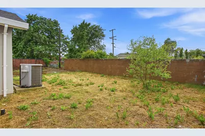 5680 Power Inn Road, Sacramento, CA 95824 - Photo 33