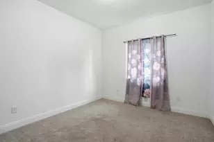 5680 Power Inn Rd, Sacramento, CA 95824 - Photo 15