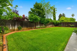 8209 Cottongin Way, Sacramento, CA 95828 - Photo 37