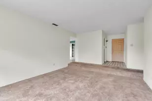 3421 Huntsman Dr, Sacramento, CA 95826 - Photo 7