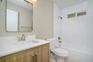 9181 Lujan Dr, Elk Grove, CA 95624 - Photo 17