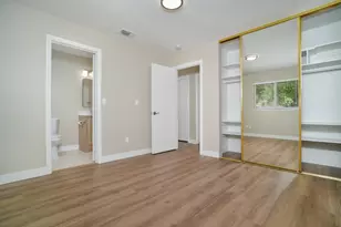 9181 Lujan Dr, Elk Grove, CA 95624 - Photo 13