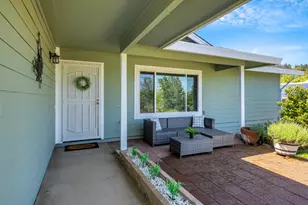 13780 Torrey Pines Dr, Auburn, CA 95602 - Photo 3