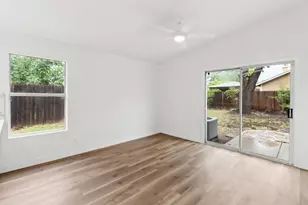 2 Cismont Ct, Sacramento, CA 95823 - Photo 15