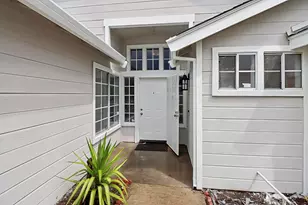 2 Cismont Ct, Sacramento, CA 95823 - Photo 3