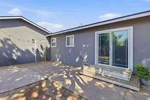 9359 Lujan Dr, Elk Grove, CA 95624 - Photo 41