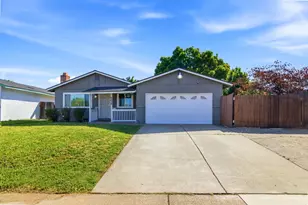 9359 Lujan Dr, Elk Grove, CA 95624 - Photo 3