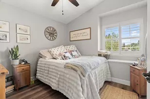 10107 River Park Cir, Stockton, CA 95209 - Photo 19