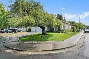 10107 River Park Cir, Stockton, CA 95209 - Photo 3