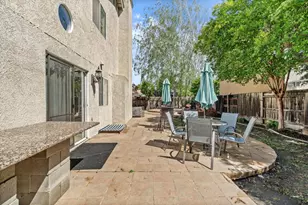 10107 River Park Cir, Stockton, CA 95209 - Photo 27