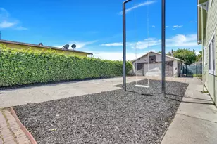 345 S 37th St, Richmond, CA 94804 - Photo 31