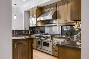 24347 Fairway Dr, Davis, CA 95616 - Photo 13