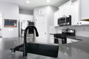 1813 Elston Cir, Woodland, CA 95776 - Photo 13