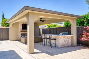 747 Palm Ave, Ripon, CA 95366 - Photo 5