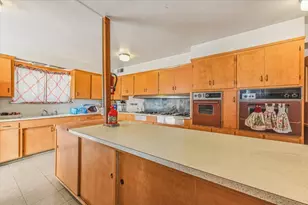 345 E Elm St, Lodi, CA 95240 - Photo 39