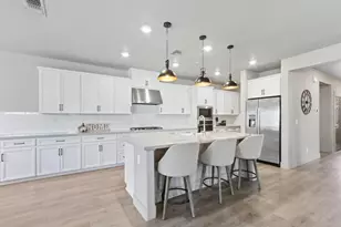 933 Hadley Dr, Lincoln, CA 95648 - Photo 13