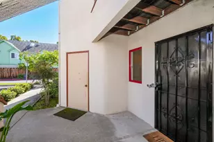 27949 Thornton Ct, Hayward, CA 94544 - Photo 13