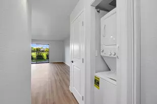 27949 Thornton Ct, Hayward, CA 94544 - Photo 15