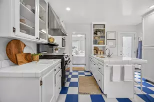 2549 7th Ave, Sacramento, CA 95818 - Photo 7