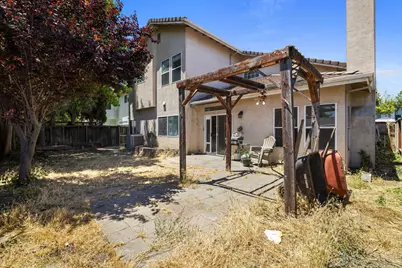 9433 N Tuscany Circle, Stockton, CA 95210 - Photo 39