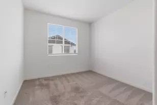 146 E Rodbell Ln, Mountain House, CA 95391 - Photo 29