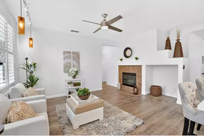 10090 Rojelio Court, Elk Grove, CA 95757 - Photo 13