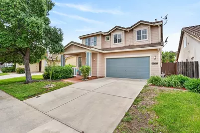 10090 Rojelio Court, Elk Grove, CA 95757 - Photo 3