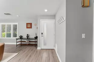 5 Rambleoak Cir, Sacramento, CA 95831 - Photo 13