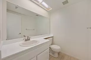8584 Sunnybrae Dr, Sacramento, CA 95823 - Photo 25