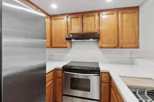 2280 Hurley Way, Sacramento, CA 95825 - Photo 9