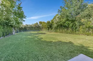 2280 Hurley Way, Sacramento, CA 95825 - Photo 33