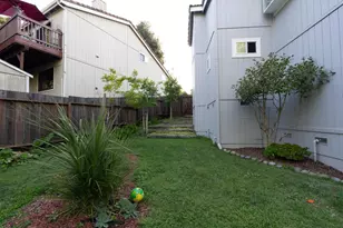 25 Rialto Dr, Watsonville, CA 95076 - Photo 25