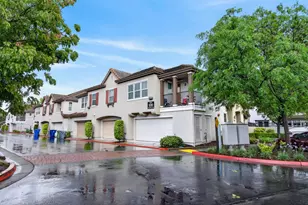 102 Cezanne Ln, Folsom, CA 95630 - Photo 3