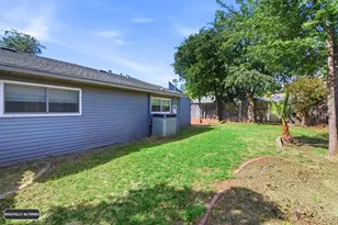 6353 Edgerton Way, Carmichael, CA 95608 - Photo 9