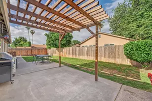 8325 Willow Tree Way, Citrus Heights, CA 95621 - Photo 27