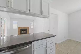 7632 Harmony Oaks Way, Sacramento, CA 95828 - Photo 23
