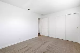 7632 Harmony Oaks Way, Sacramento, CA 95828 - Photo 37