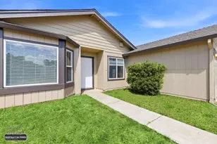 7632 Harmony Oaks Way, Sacramento, CA 95828 - Photo 5