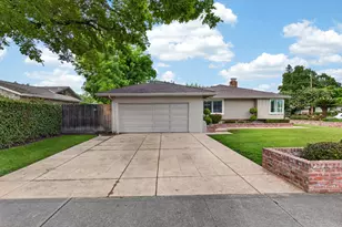 6821 Leesburg Pl, Stockton, CA 95207 - Photo 3