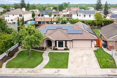 1934 Pontiac Street, Oakdale, CA 95361 - Photo 1