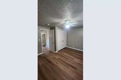 301 Braden, Hanford, CA 93230 - Photo 5