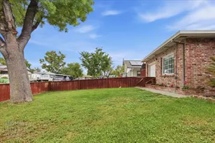 2100 Deborah St, Tracy, CA 95376 - Photo 3
