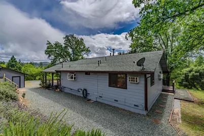 4821 E Old Emigrant Trail, Mountain Ranch, CA 95246 - Photo 33