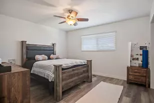 20201 N Dustin Rd, Acampo, CA 95220 - Photo 11